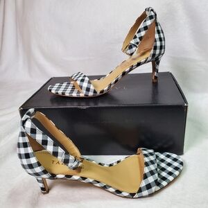 Talbots Trulli Black/White Gingham Leather Sandas EUC W Box Size 9 M Ankle Strap